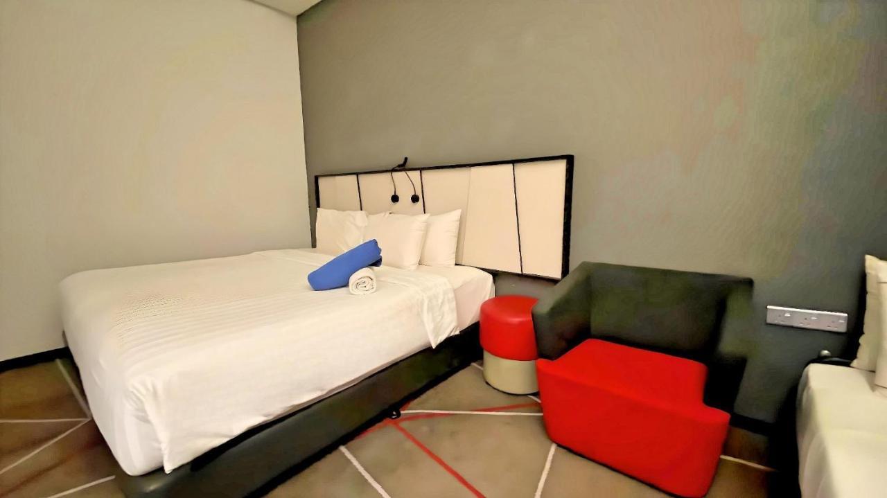 Red Kl @ Rev Hotel Kuala Lumpur Exterior foto